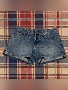 americana western style denim shorts